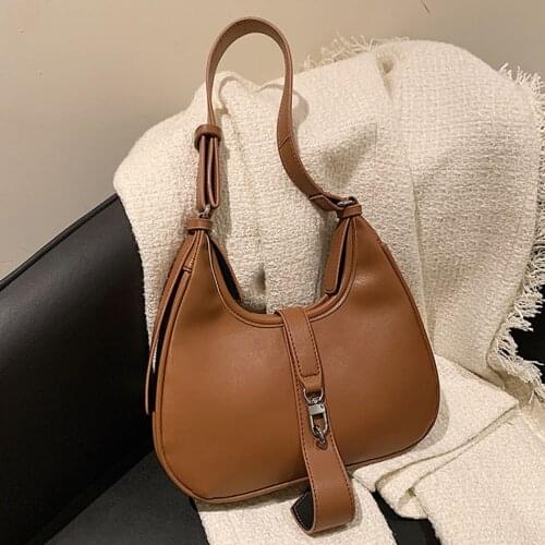 Qulit bauty Bags And Suitcases