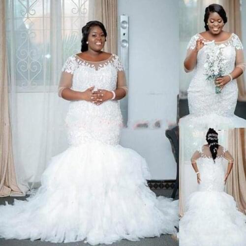 Gorgeous Plus Size Mermaid Wedding Dress Scoop Half Sleeves Bridal Gowns With Tiered Skirts Lace Applique Marriage Dresses