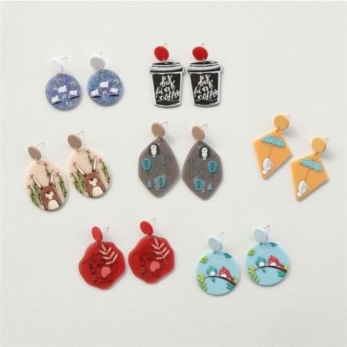 AOMU 2020 New Trendy Acrylic Colorful Geometric Irregular Flora Animal Portrait Graffiti Women Jewelry Acrylic Dangle Earrings