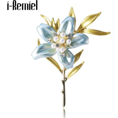 Fashion High Grade Enamel Lily Flower Brooches for Women Simple 3-color Beauty Floral Wedding Office Brooches Pins Jewelry Gifts