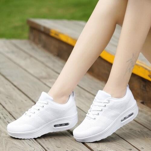 VTOTA Women Wedges Shoes Mesh Breathable White Shoes Fashion Spring Summer Women Chunky Sneakers zapatillas mujer Casual Shoes L