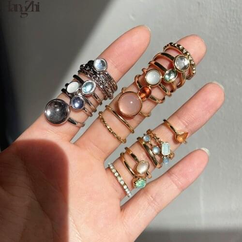 HangZhi 2021New 8pcs/set Colorful Stone Clear Pebble Crystal Irregular Geometric Metal Rings for Women Girls Jewelry Ring Set