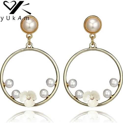 YUKAM White Simulated Pearl Hollow Big Round Circle Drop Earrings Gold Long Shell Flower Dangle Earrings for Women Jewelry Gifts