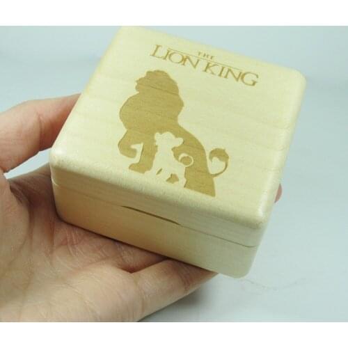 Wood wind up music box The lion sleeps tonight special gifts for childrens