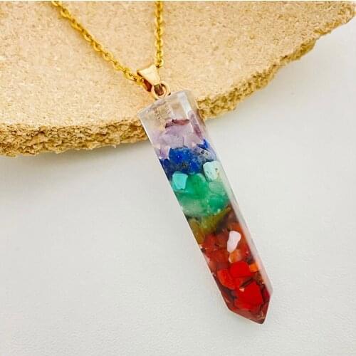 Boho Natural Stone Pendant Necklace for Women Multi Color Amethyst Lapis Lazuli Red Agate Green Aventurine Statement Necklace