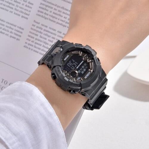 2020 Fashion LED Digital Outdoor Sports Waterproof Quartz Wrist Watch Women Dress Golden Wrist Watch Women Men Watch Relogio