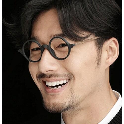 New Anti-blue Light Fashion Small Round Eyeglasses Women Plastic Optics Computer Eyeglasses Classic Myopia Glasses 2020