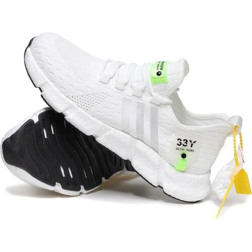 Men sports casual shoe blade Light Men shoes Shoes on man Casual Sneakers breathabl safety mens sneakers 2020 comfortable slip