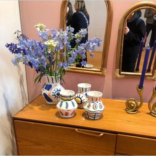 Ceramic Hand Painted Color Art Design Mesa Vase Household Furnishing/Tabletop Vase