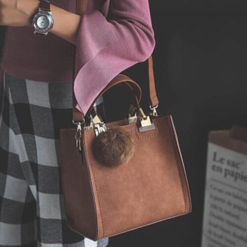 Fashion trend ladies handbag shoulder bag 2019 new wild hair ball small square bag Messenger bag