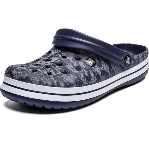 Camouflage Men Sandals Crocks SummerHole Shoes Large size Crok Rubber sole Garden Shoes Crocse Beach Flat Sandals Slippers