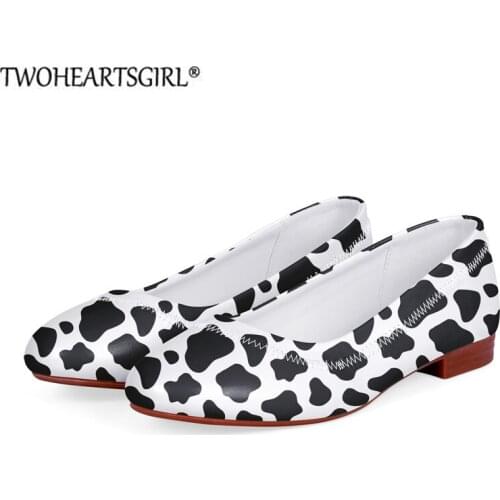 Twoheartsgirl 2021 Summer Flat Shoes Black and white Cow Print Woman Flats Casual Loafers Fashion Slip On Daily Zapatillas Mujer