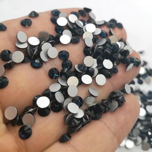 Shiny Glass Strass SS3-SS34 Montana rhinestone for Nail Art Flat back Non Hotfix Glue on Nail Art Garment Craft Rhinestones