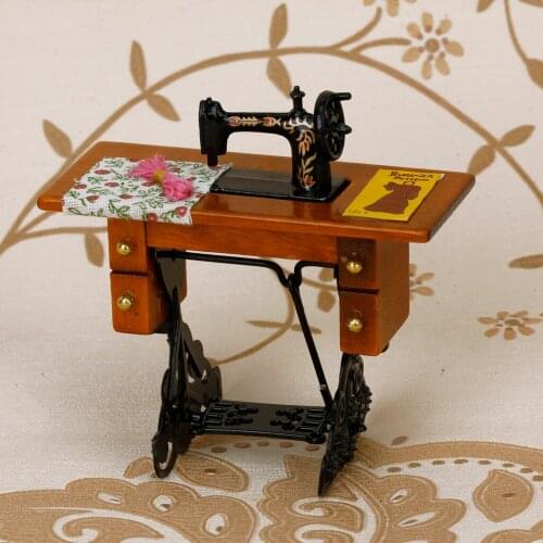 1/12 Vintage Miniature Sewing Machine Furniture Toys Gifts for Doll House Decor Retro Children Toys Accessories
