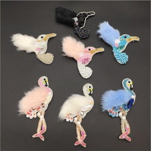 1 pcs Sequined fur Flamingo Patch for Clothes Sewing on Rhinestone Beaded Applique for Jackets Jeans Bags Shoes Beading Applique