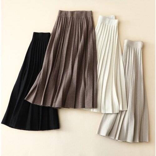Ecru4Ever Pleated Skirt