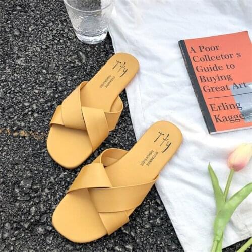 Women Slipper Round Toe Green Yellow Colors Summer Beach Slides Flip Flops Outdoor casual sewing Shoes Woman Solid Slides
