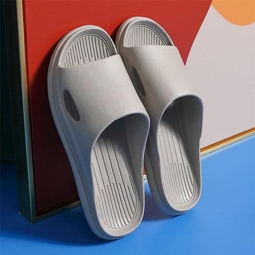 Slippers For Men Summer Slides Lightweight Soft Comfortable Shoes Fashion Home Indoor Slippers Women Designer