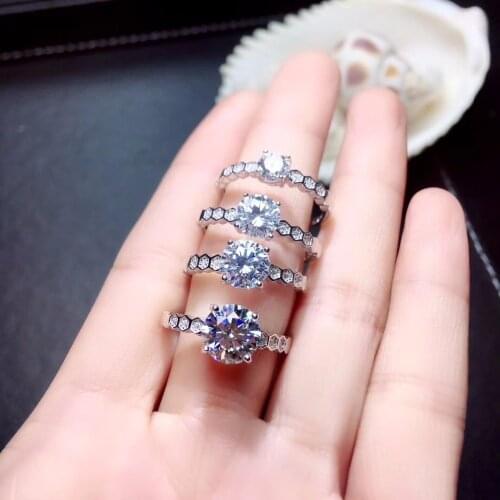 Moissanite, fire colour super beautiful, 1 carat and 2 carat 925 sterling silver simple style