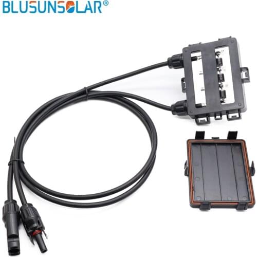 Waterproof IP65 4 Way PV Solar Junction Box for Solar Panel with 4.0mm2 Cable and 3 Diodes 15A
