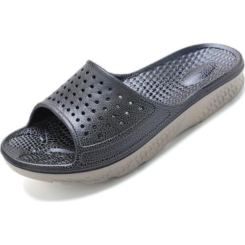 Fashion Slippers Thick Platform Indoor Bathroom Cool And Refreshing Mesh Soft EVA Anti-Slip Home Floor Slides Male Summer Shoes