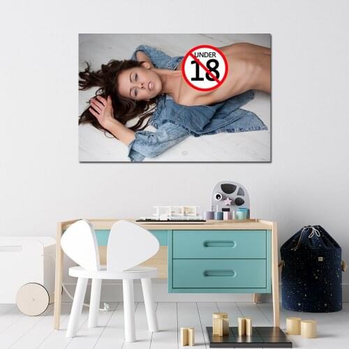 Canvas Painting Wall Art Beautiful Young Girl Poster Prints Wall Pictures for Living Room Decor Home Decoration