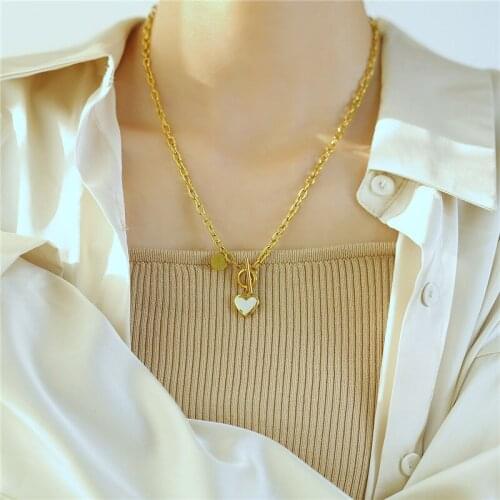 Ins Personality Cold Wind Heart OT Buckle Stainless Steel Necklace For Women Clavicle Heart Pendant Jewelry 2021 Trend