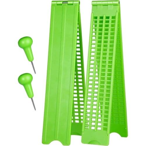 PPYY-4 Lines 28 Cells Braille Slate Braille Writing Slate Plastic Braille Slate Kit, Green (2)