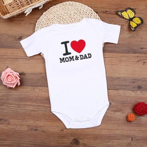 I love mom and dads short-sleeved blouse. Cotton triangle romper jumpsuit WJH195