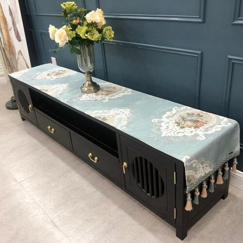 European Table Runner Luxury Floral Table Runners for Party Wedding Hotel Table Cloth with Tassels Table Cover Decor