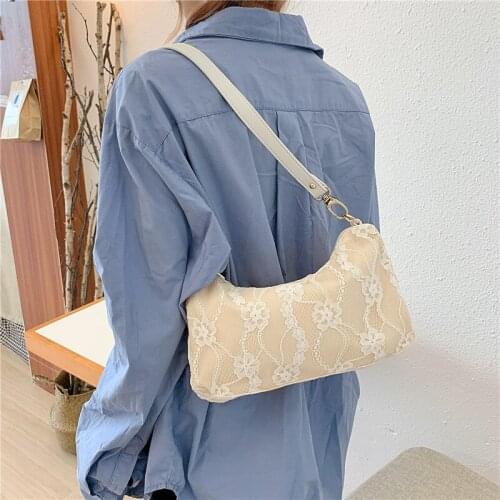 2020 new lace canvas bag underarm messenger small bag fashionable and versatile one-shoulder chain bag trend