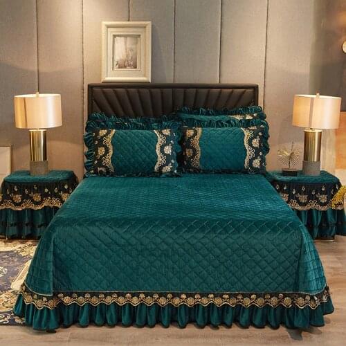 Europe Lace Crystal Velvet Bedspread Thick Soft Qulited Bed Cover Luxury Double Queen Sheet With Pillow Shams 3 pcs