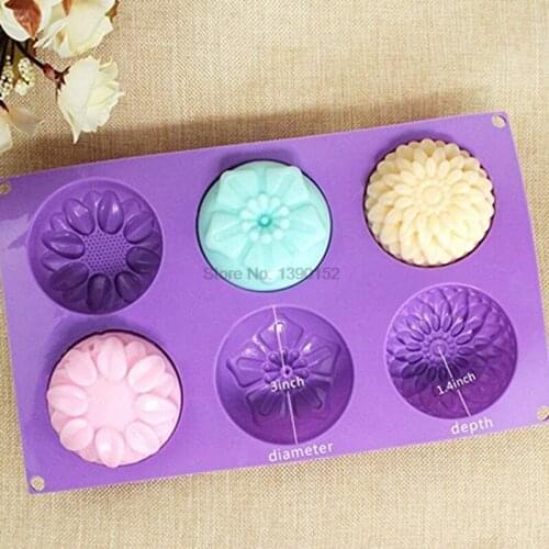 100pcs 6Lattice Silicone Mold 3D Sunflower Flower Form Jelly Donuts Pudding Molds DIY Soap Fondant Baking Decoration Tools