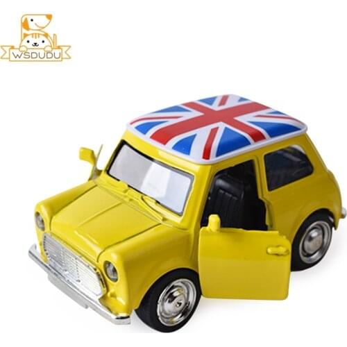 1/32 Mini Retro Car Diecasts Toys Vintage Vehicles Collection Model Alloy Pull Back Auto Action Figures Boys Children Cool Gifts