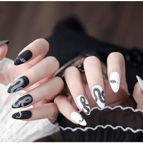24pcs/Set Punk Dark Black White False Nails Snake Pattern Matte Full Artificial Stiletto Nail Art Tips Fake Nails with Glue