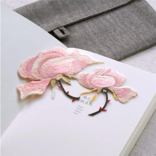 1 pc Pink flower patches for clothing embroidered patch applique iron on patches accessories stickers on clothes Jeans bags