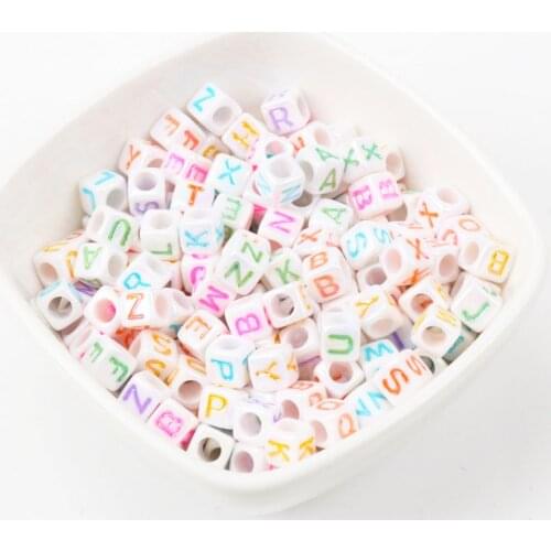 100PCs Mix color White Acrylic English Alphabet Letter Flat Round CubeBeads For Jewelry Making Diy