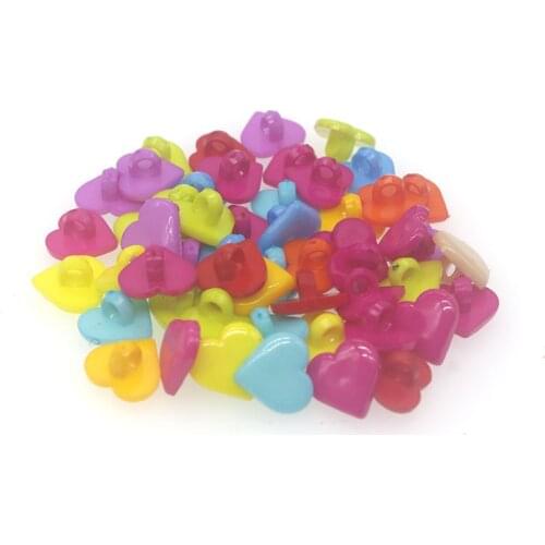 100PCs Love Heart Shaped Resin Sewing Buttons Random Mixed Solid Color Scrapbooking DIY Crafts Accessories