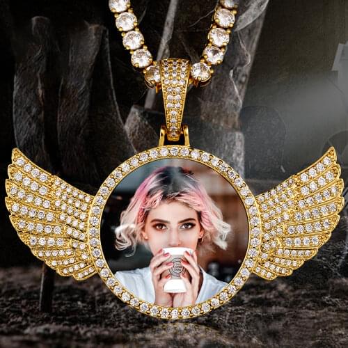 High Quality Round With Wings Memory Picture Photo Pendant Necklace For Men Hip Hop Jewelry With 8mm Iced Out Cuban Chain