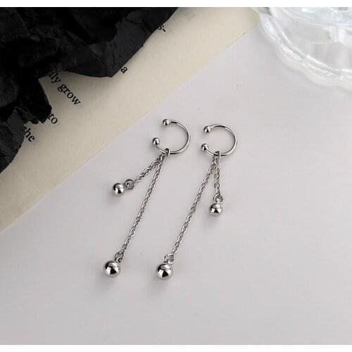 Kpop Earless Fake Earrings Womens Cool Wind Tassels Cool Handsome Ins Small Planet Ear Bone Ear Clip Korean Fashion