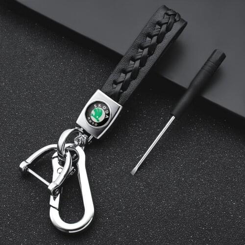 3D Metal+Leather Car Keychain Key Chain Auto Interior for Skoda Octavia Rapid Fabia Superb Kodiaq Scala Karoq Kamiq car styling