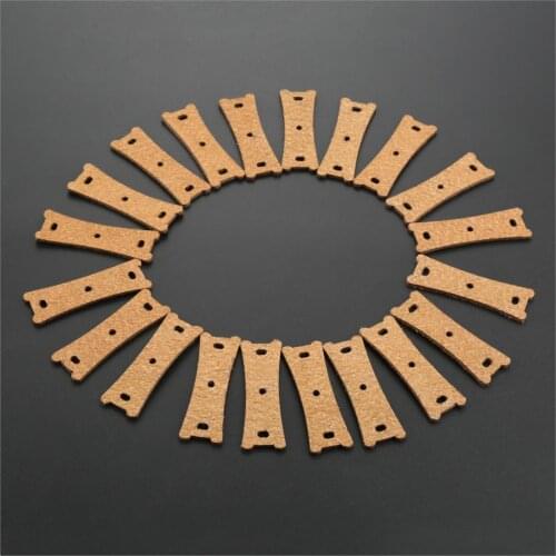 20Pcs Brown Microfiber Leather Slingshot Pouches 3 Holes for Outdoor Hunting Shooting Catapult Rubber Band Accessories62*21*16mm