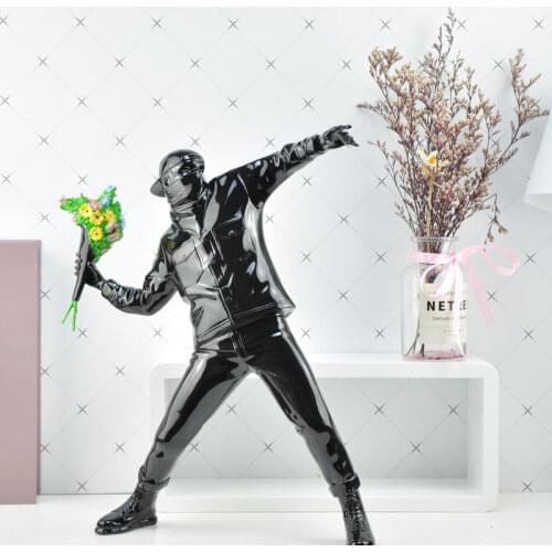 ASFULL Creative British Street Sculpture Statue Art Flower Bomber Stone Collection Art Toy Ornaments Miniature Boy