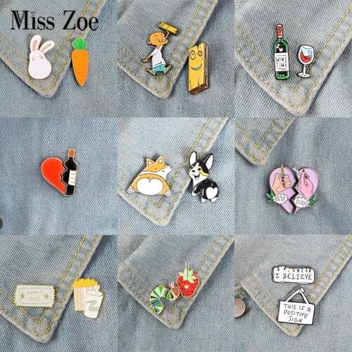 2pcs/set Good Partner Buddy Enamel Pins Wine Dogs Heart Brooches Custom Lapel Pin Badges Lovers Friends Brooch Jewelry Gift Kids