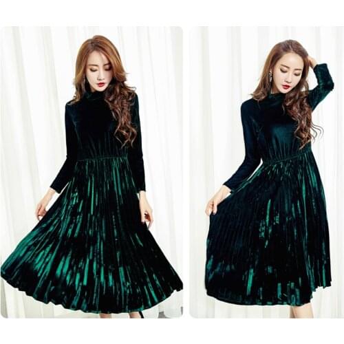 Plus Size Women Green Black Velvet Dress Autumn Winter Double-layer Collar Dress Vintage Pleated Dresses Elegant Women Clothing