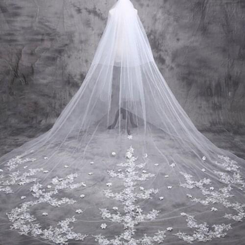 2021 Real Photos Ivory Two Layers 5M Mantilla Long Veil Flower Lace Bridal Wedding Cathedral Veils with Comb Wedding Accessories
