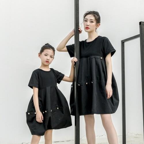 2019 Summer Dress Mommy and me Short Sleeve Black Dresses Family Matching Outfits Mom Daughter Fashion Dress Vacation Clothing