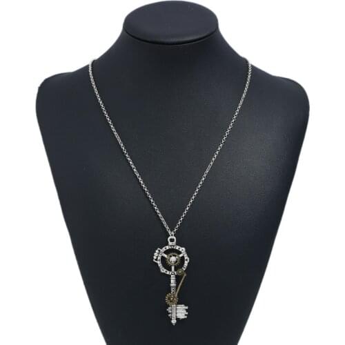 New Vintage Silver Color Metal Key Pendant Necklaces for Women Bohemian Rhinestone Necklace Trukish Tribal Party Jewelry Gift