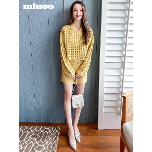 Hollow out knitwear+Two piece womens suit with lapel double row buckle bag cover vest skirt 2021 Spring new High Top Quality