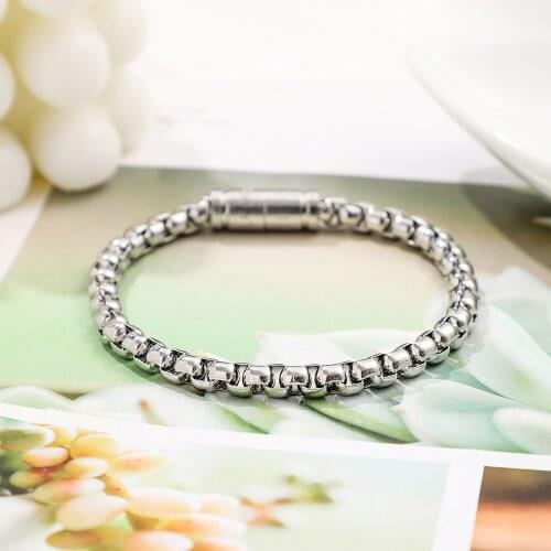 Fashion Leather Bangles Bracelets Stainless Steel Magnetic Bracelet Men Jewelry Vintage Charms Bracelet Homme Female Jewelry